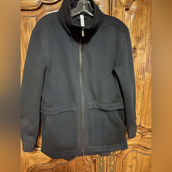 Lululemon Athletica Black High-Collar Jacket - Picture 1 of 4